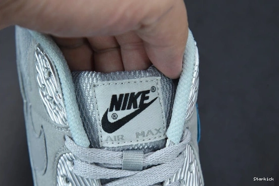  DC4466-001 Air Nike O-W 90 Moscow Max 0918